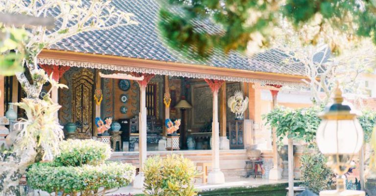 Garden Ornaments - Traditional Balinese Home